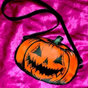 Pumpkin Crossbody 🧡✨ 🎃